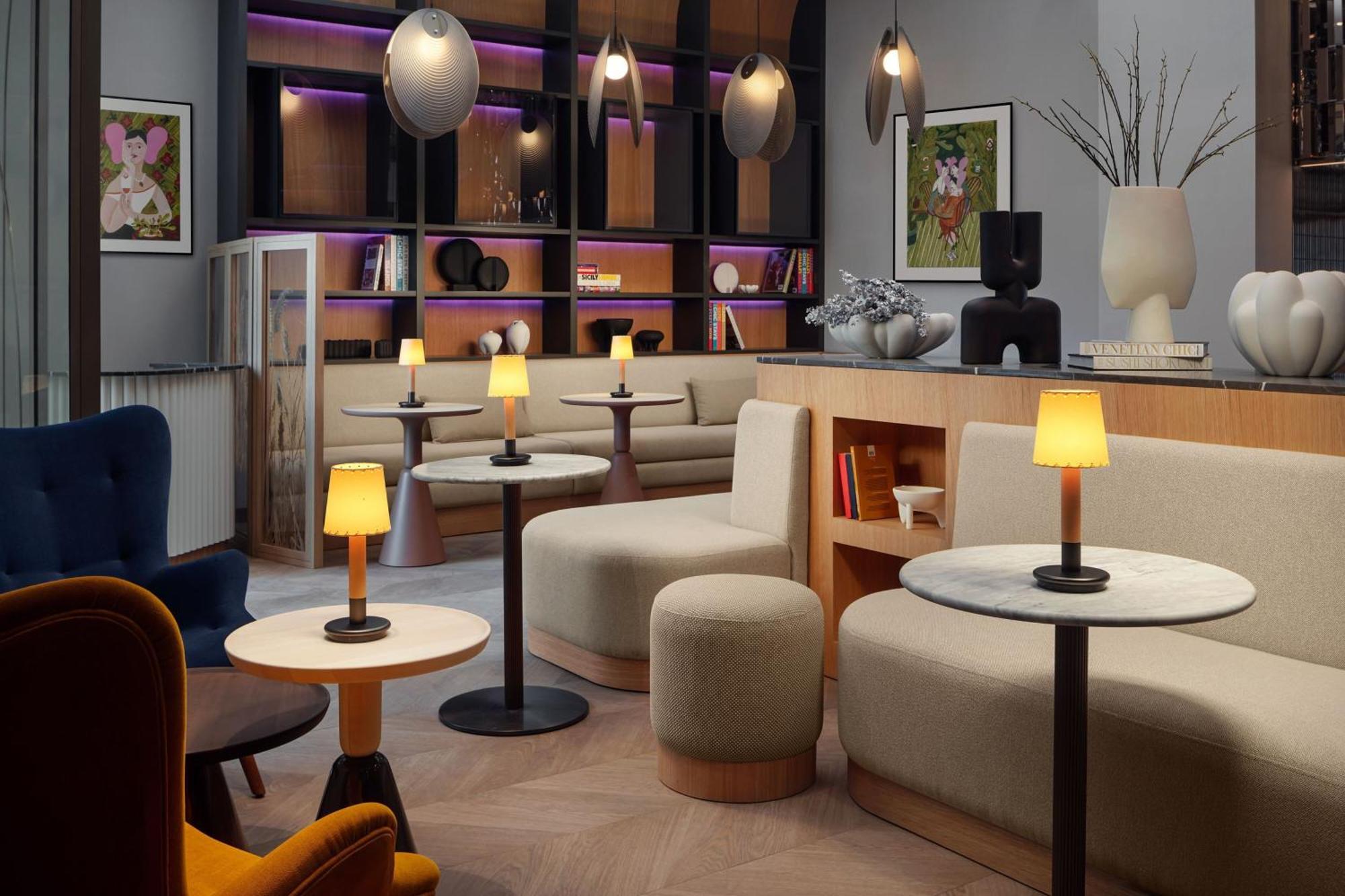 Courtyard By Marriott Erywań Zewnętrze zdjęcie