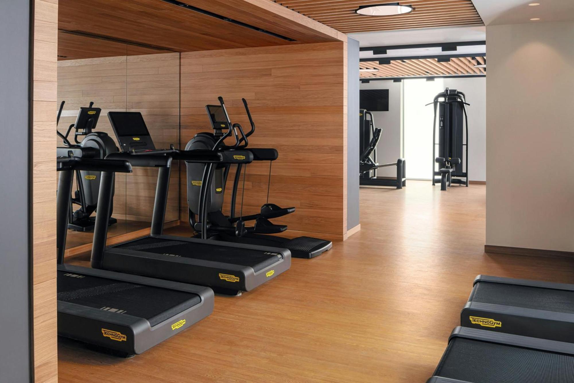 Courtyard By Marriott Erywań Zewnętrze zdjęcie